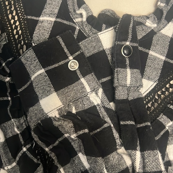 Kate Spade, New York black and white checkered long sleeve shirt, size medium - Picture 7 of 14